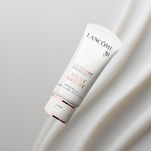 Lancome Uv Expert Youth Shield Milky Bright Spf50 Pa++++ 50 Ml